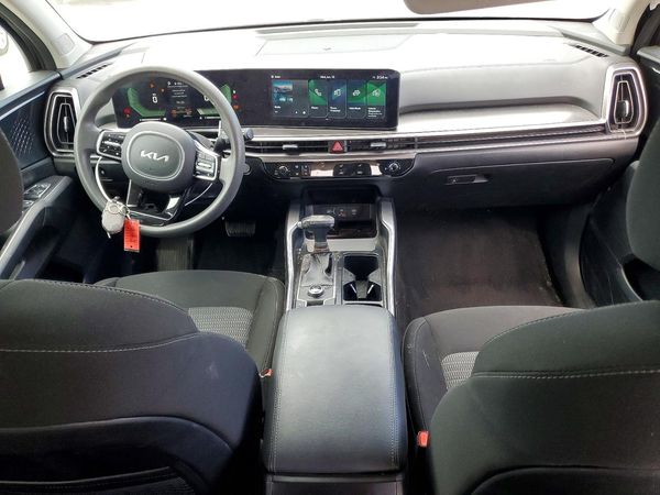 2025 KIA SORENTO LX
