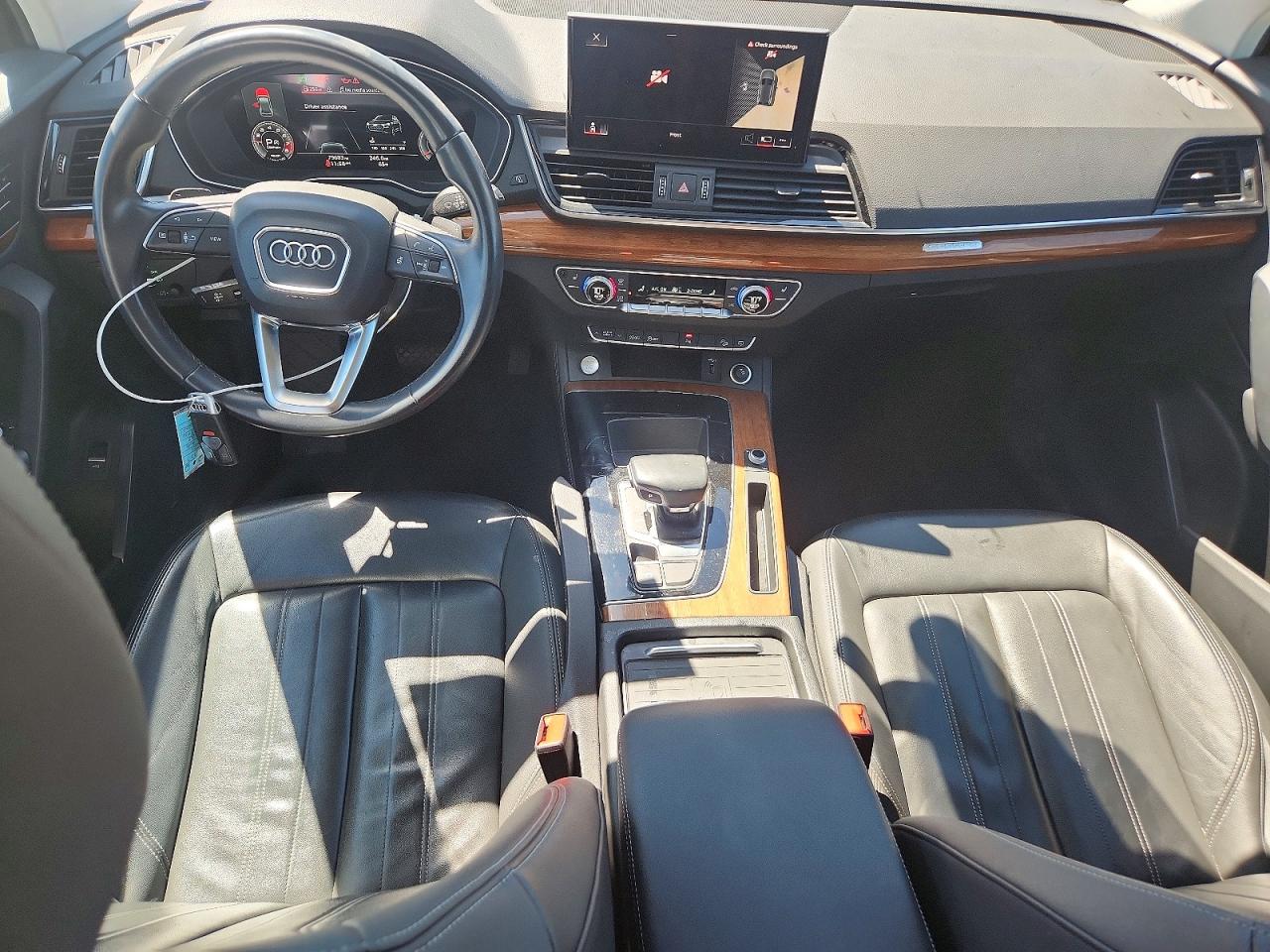 2021 AUDI Q5 quattro Premium Plus