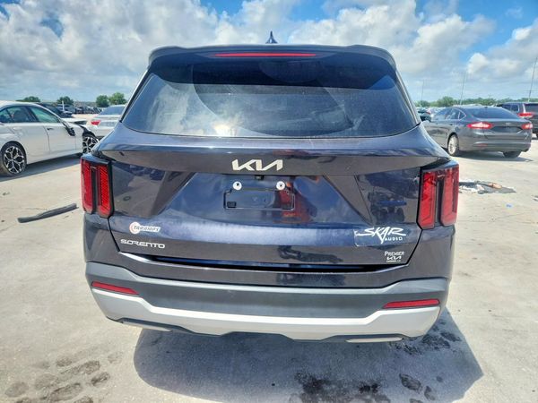 2025 KIA SORENTO LX