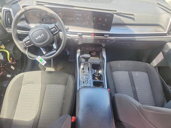 2025 KIA SORENTO LX