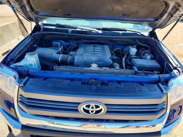 2015 TOYOTA TUNDRA SR5 Grade