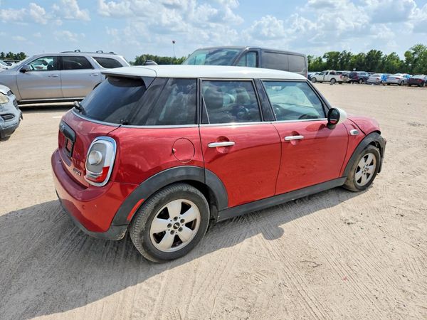 2016 MINI COOPER