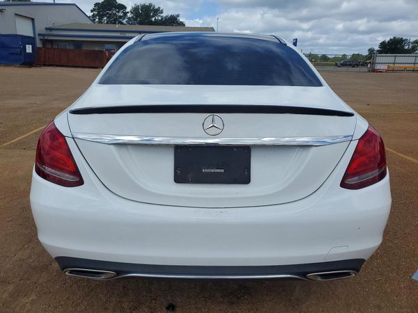 2016 MERCEDES-BENZ C C300