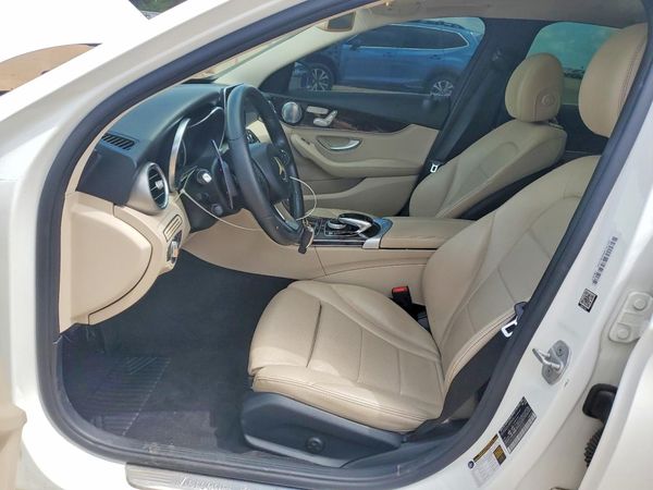 2016 MERCEDES-BENZ C C300