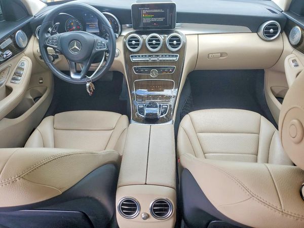 2016 MERCEDES-BENZ C C300