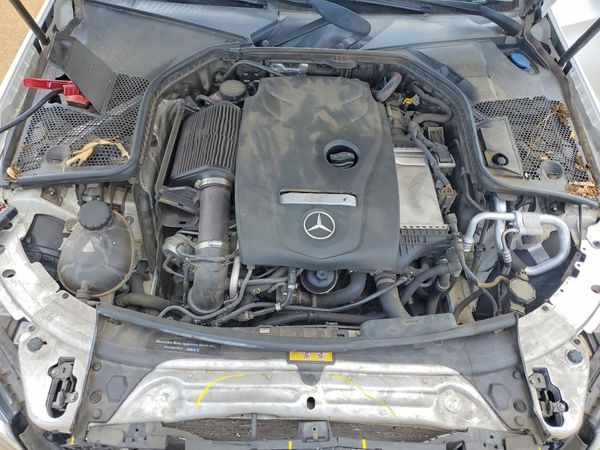 2016 MERCEDES-BENZ C C300