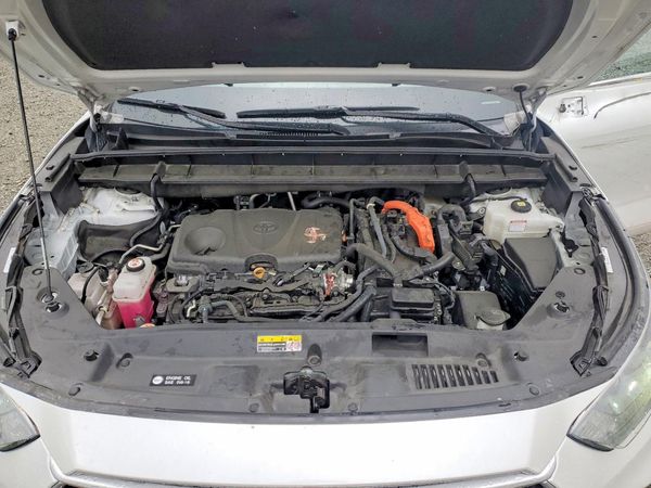2023 TOYOTA HIGHLANDER — Engine bay