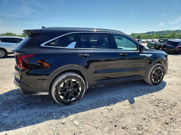 2025 KIA SORENTO