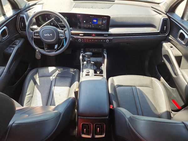 2025 KIA SORENTO