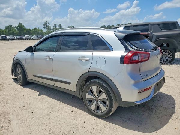 2018 KIA NIRO