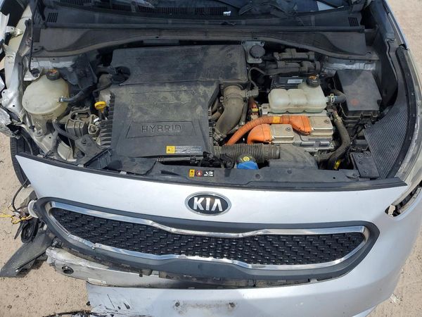 2018 KIA NIRO