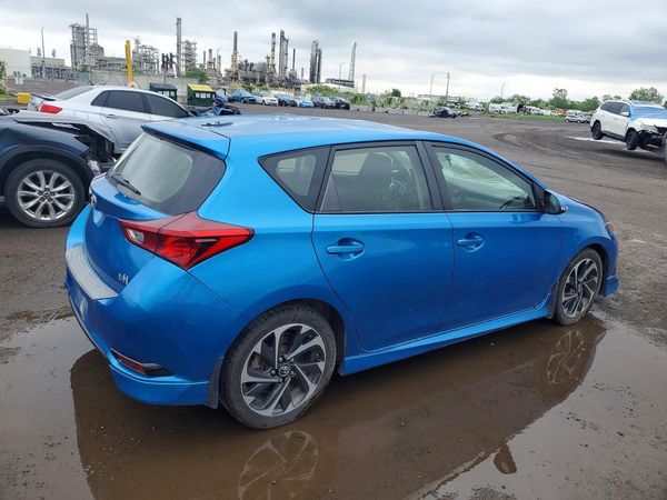 2018 TOYOTA COROLLA