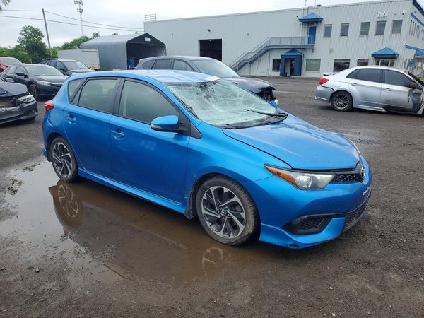 2018 TOYOTA COROLLA