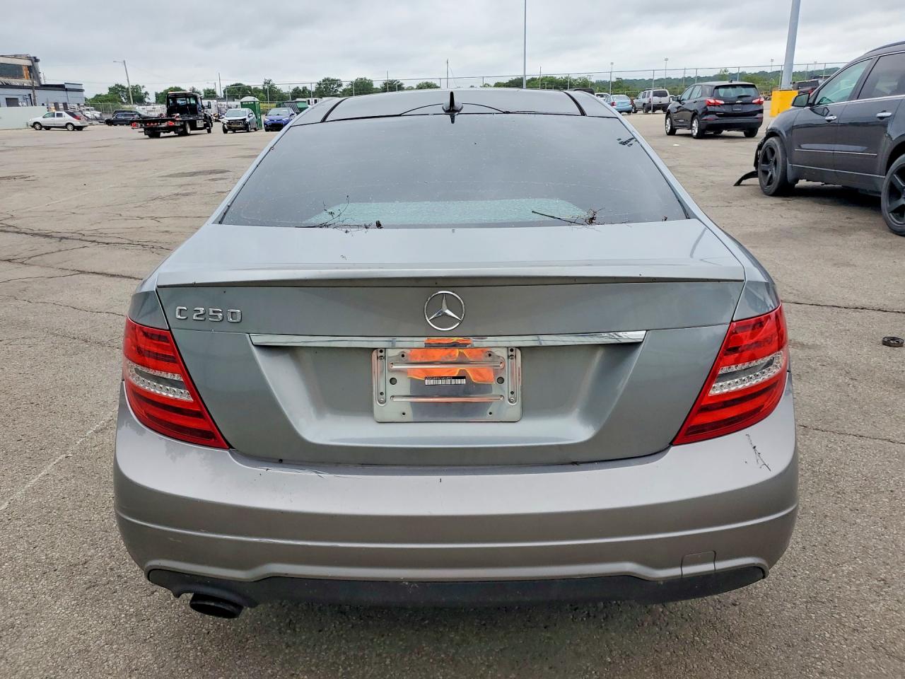 2015 MERCEDES-BENZ C C250