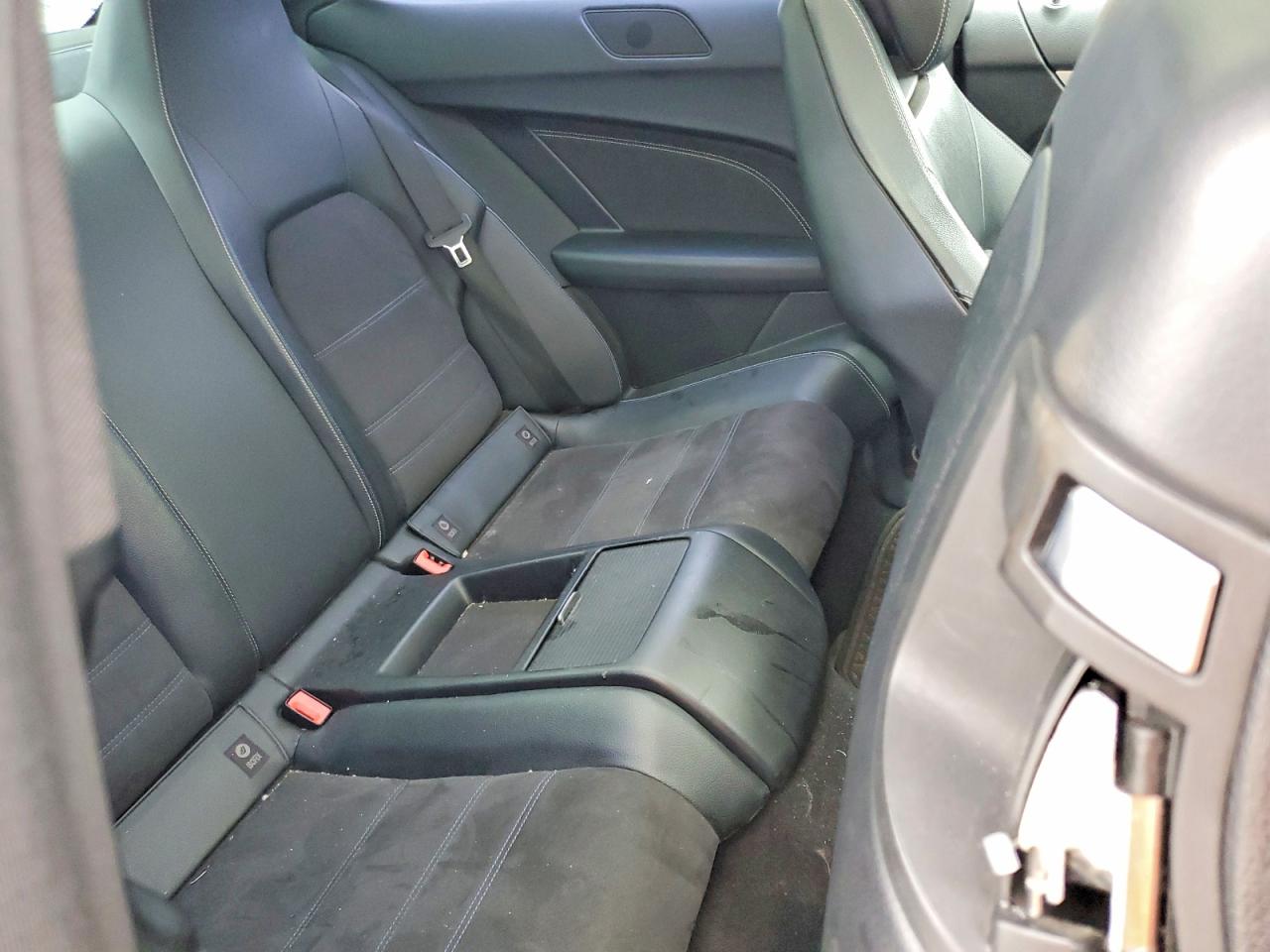 2015 MERCEDES-BENZ C C250