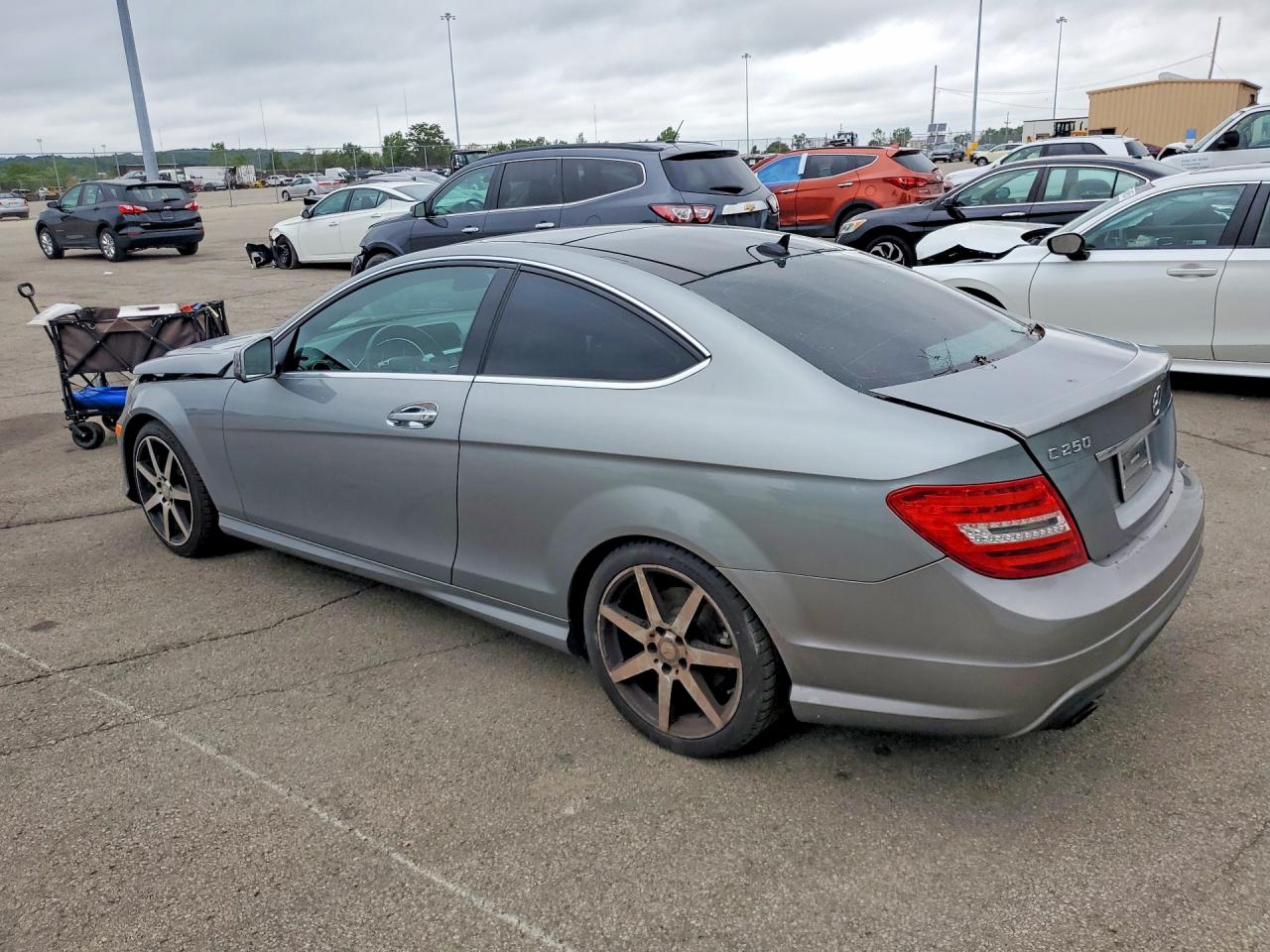 2015 MERCEDES-BENZ C C250