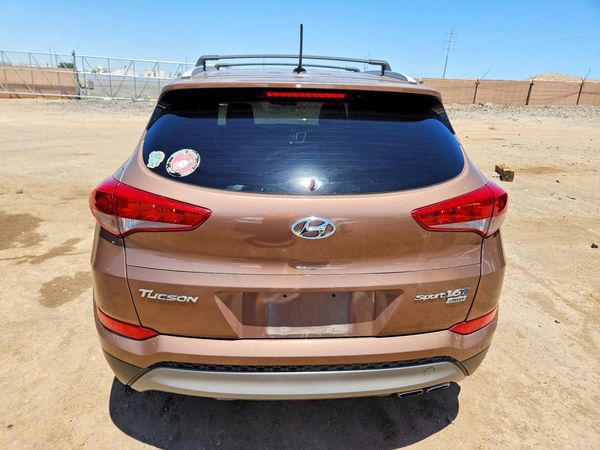 2017 HYUNDAI TUCSON