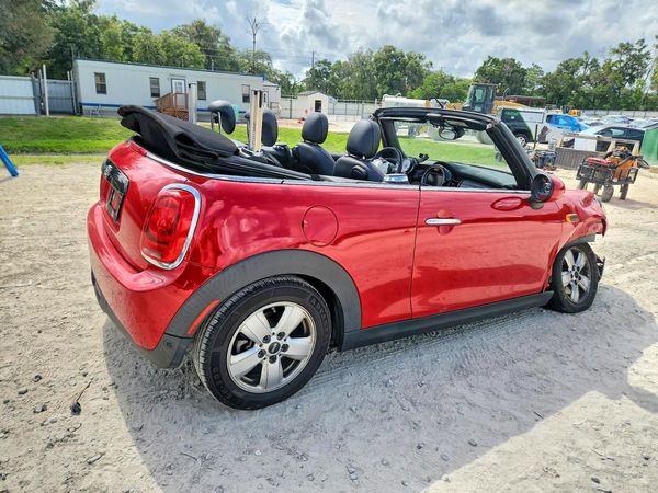 2019 MINI COOPER