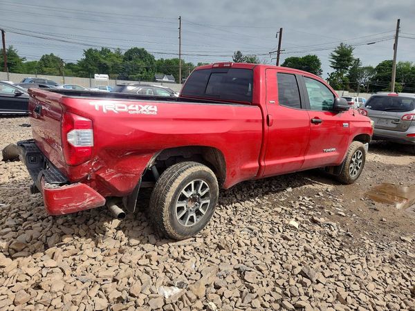 2018 TOYOTA TUNDRA SR/SR5
