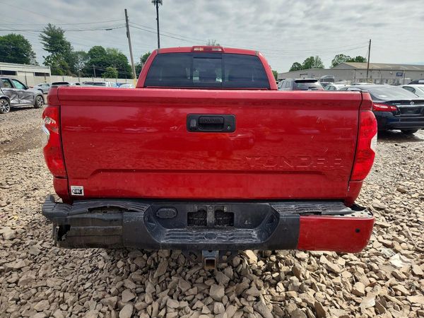 2018 TOYOTA TUNDRA SR/SR5