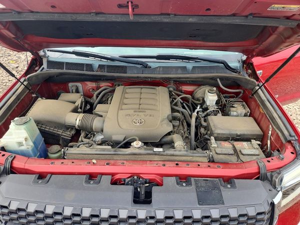 2018 TOYOTA TUNDRA SR/SR5