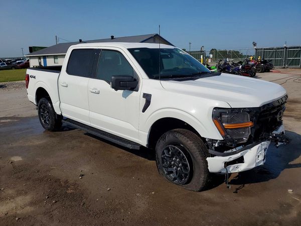 2026 FORD F150 XLT