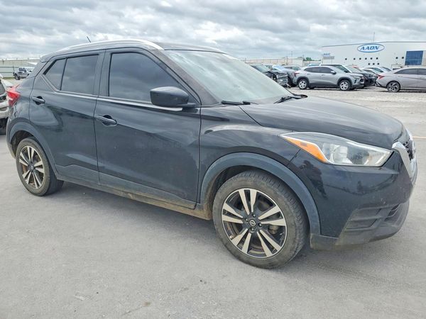 2020 NISSAN KICKS