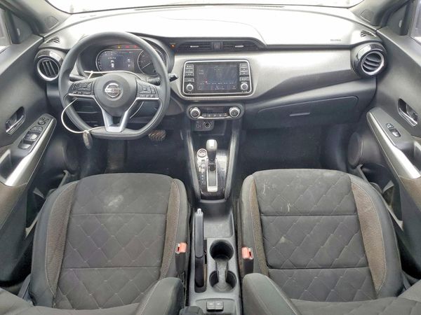 2020 NISSAN KICKS