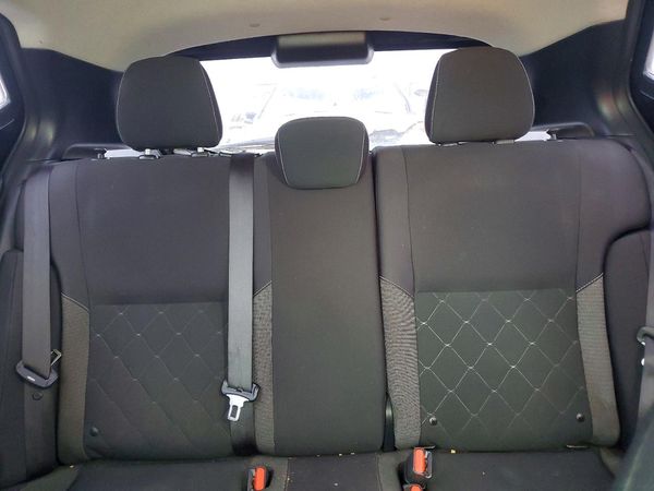 2020 NISSAN KICKS