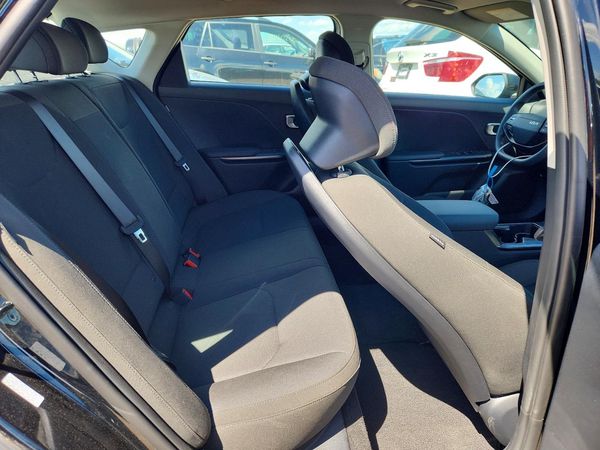 2026 KIA K4 LX, LXS