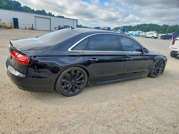 2017 AUDI A8