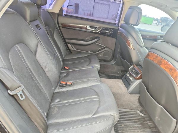 2017 AUDI A8