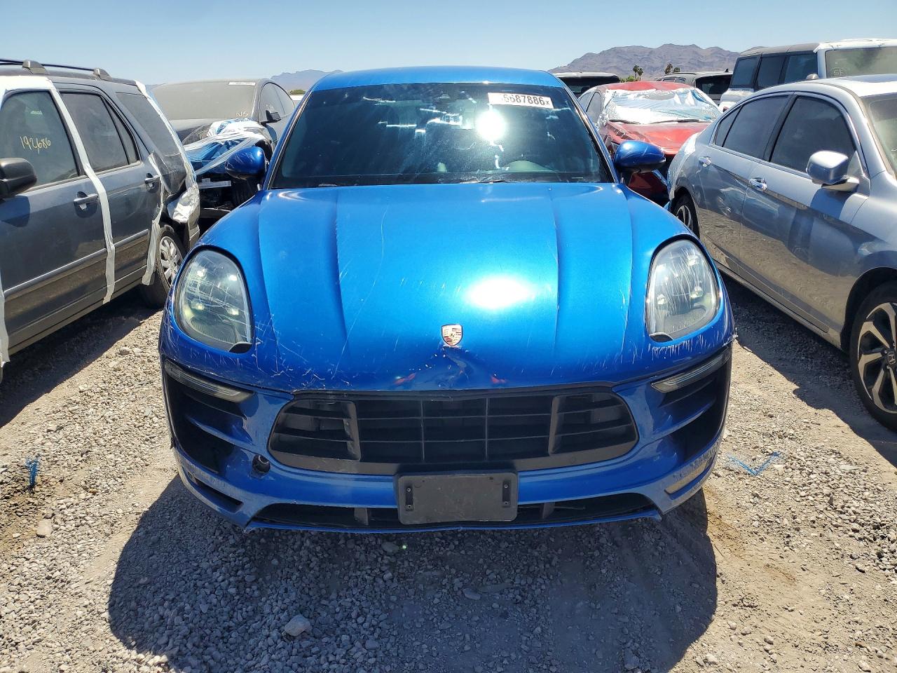 2017 PORSCHE MACAN