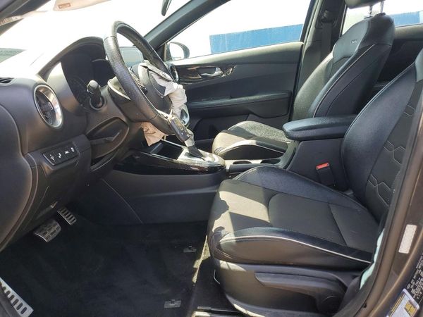 2021 KIA FORTE GT Line