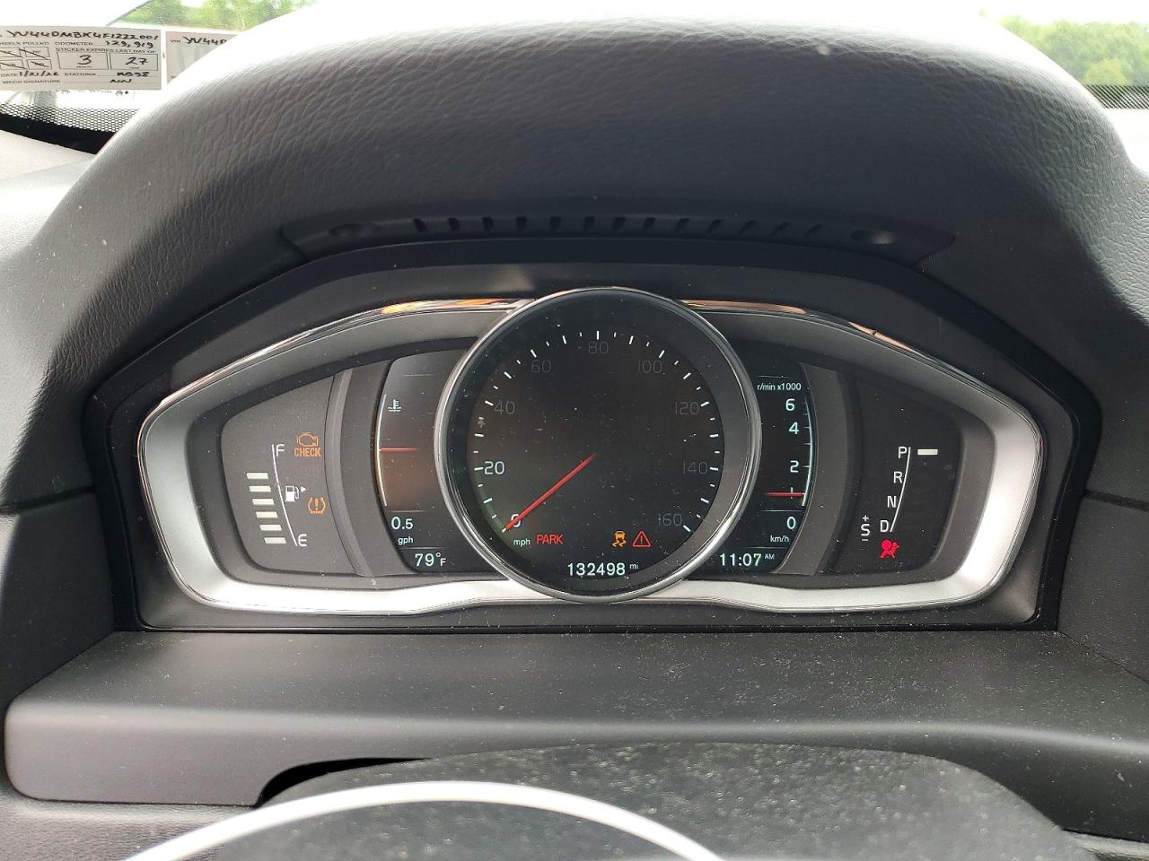 2015 VOLVO XC70 Premier (non R design)