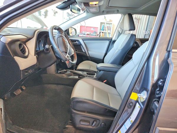 2017 TOYOTA RAV4 Ltd/SE Platinum