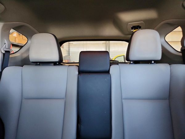 2017 TOYOTA RAV4 Ltd/SE Platinum