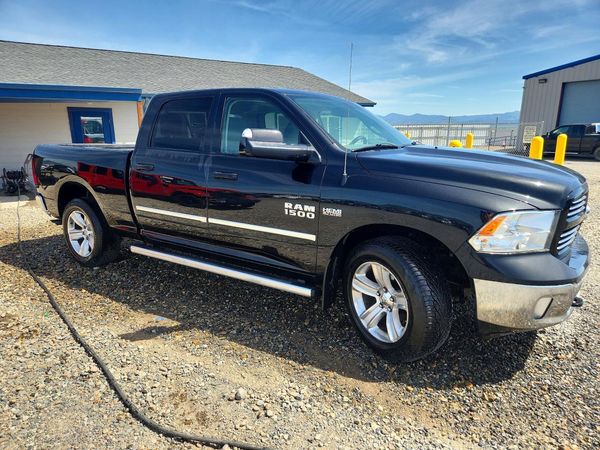 2017 RAM 1500 ST