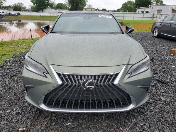 2023 LEXUS ES