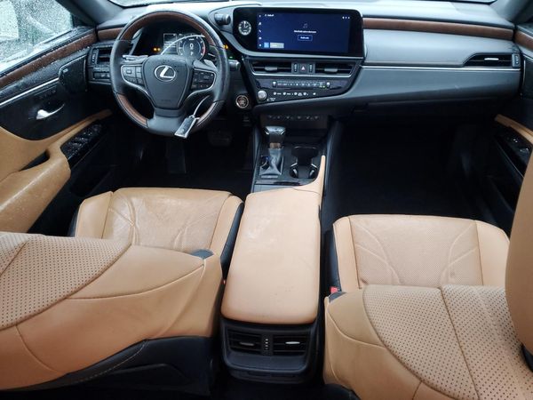 2023 LEXUS ES