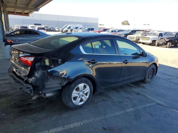 2015 KIA FORTE