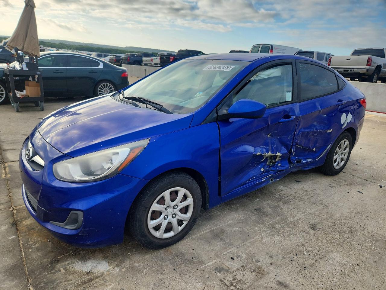 2013 HYUNDAI ACCENT GLS, GS