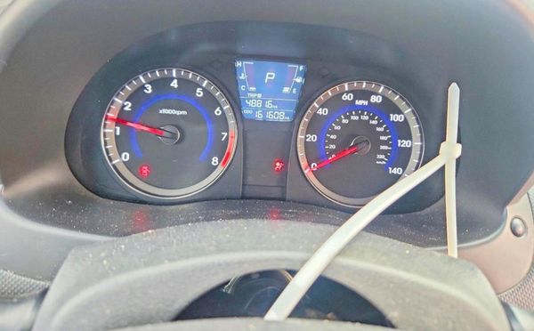 2013 HYUNDAI ACCENT GLS, GS