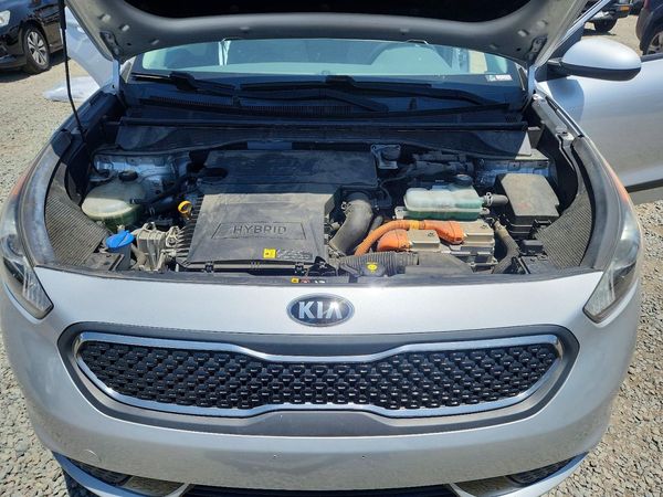 2018 KIA NIRO FE (HEV), LX (HEV)