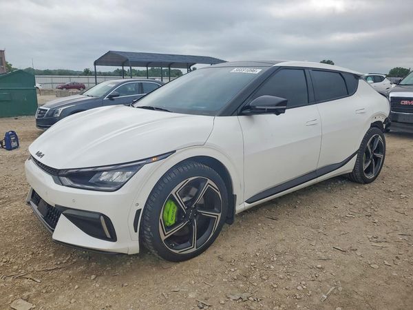 2023 KIA EV6