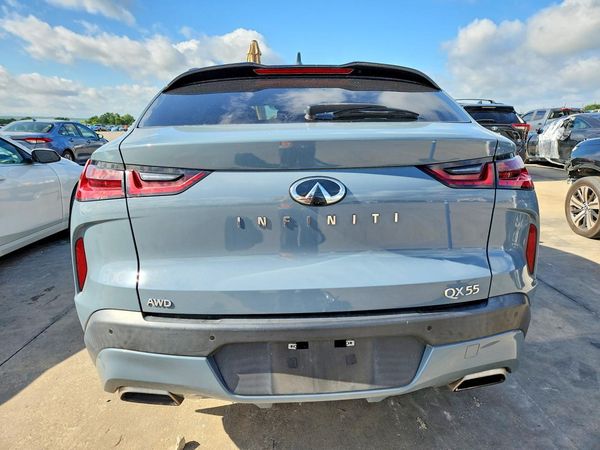 2022 INFINITI QX55 Essential