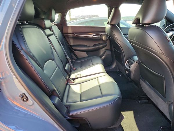 2022 INFINITI QX55 Essential