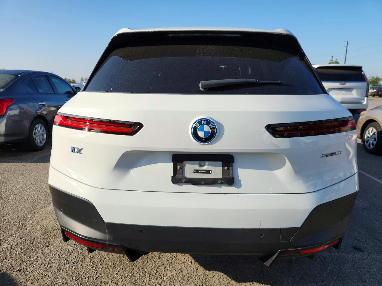 2025 BMW IX xDrive50
