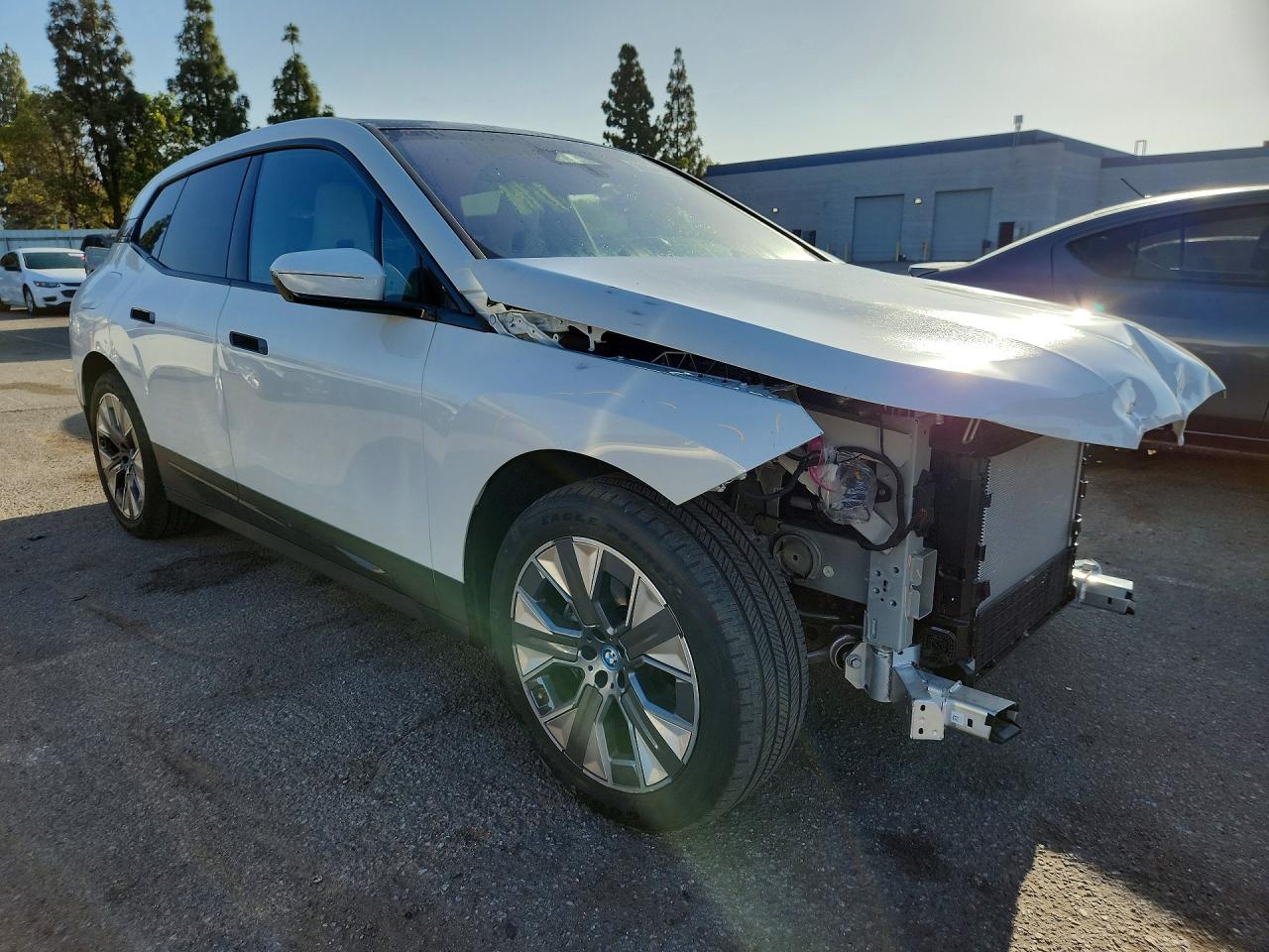 2025 BMW IX xDrive50
