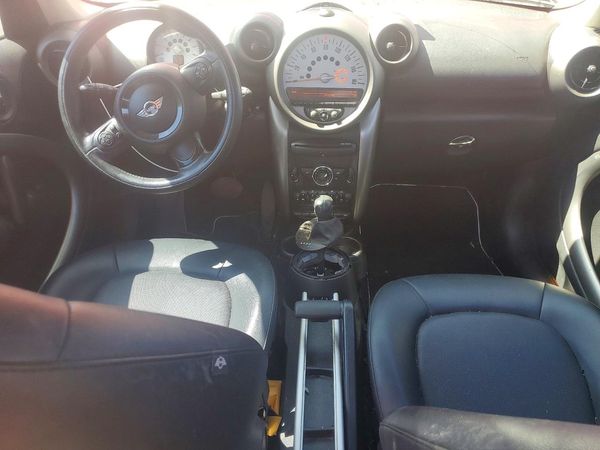 2012 MINI COOPER